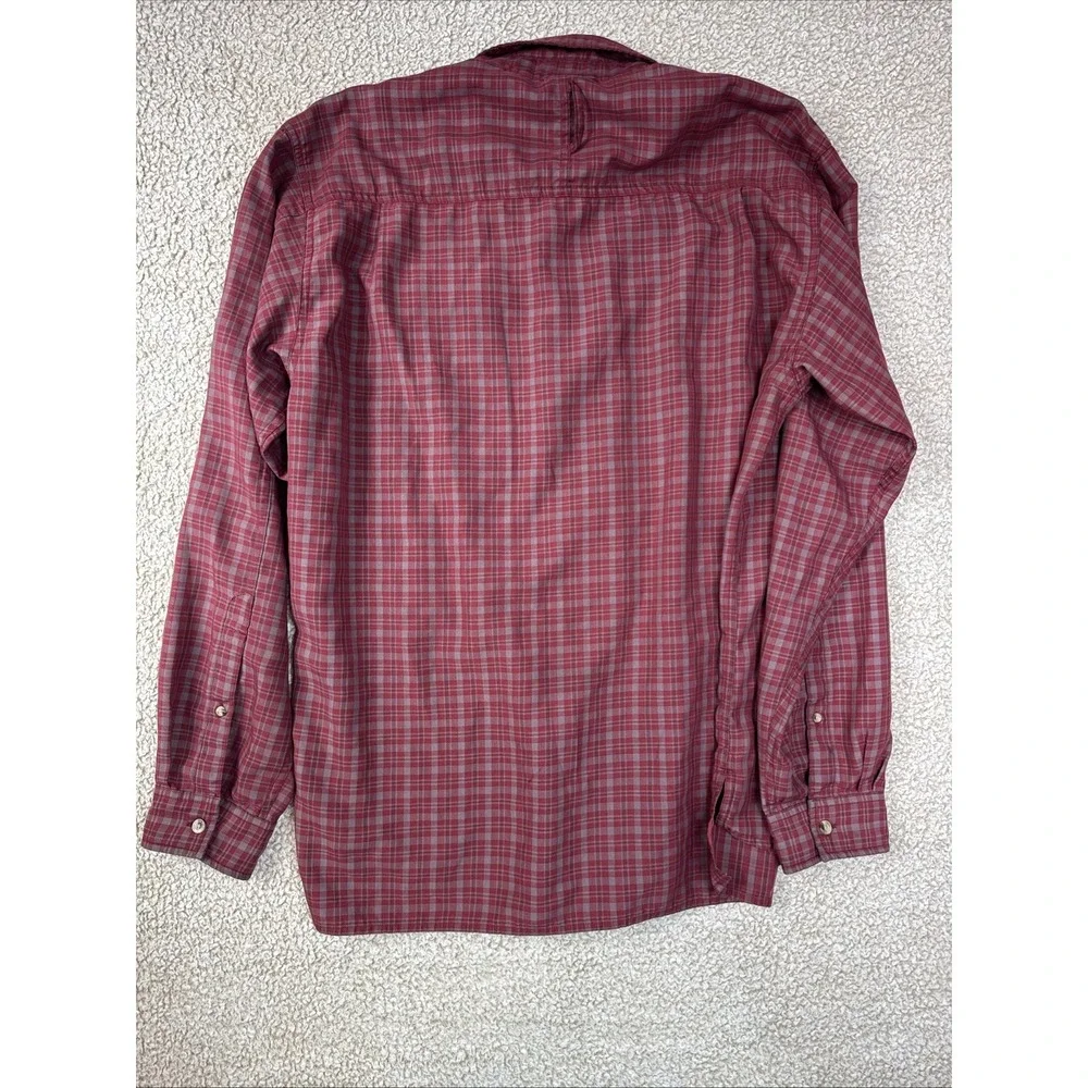 The North Face Red Plaid Shirt Mesh Lined Fishing Hiking Outdoors Button Down L